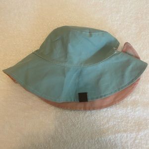 CC Reversible Sun hat with ponytail hole